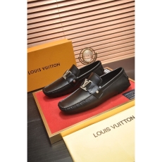 Louis Vuitton Low Shoes